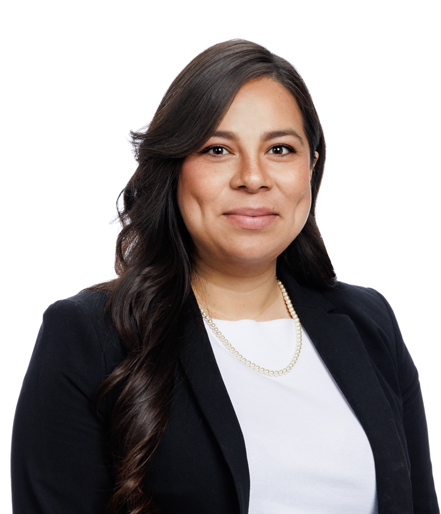 Elizabeth Jimenez : Funeral Director
