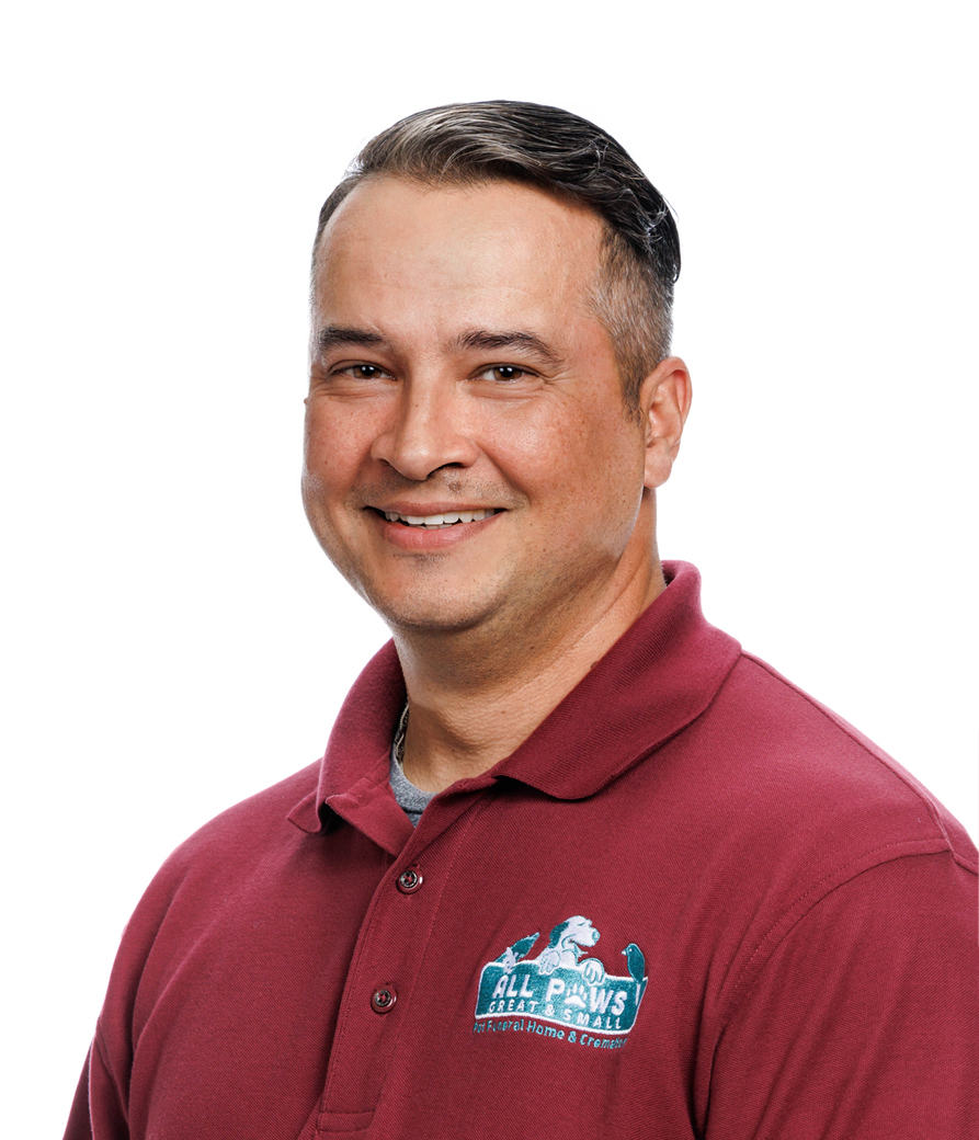 Julio “Al” Cole : All Paws Director